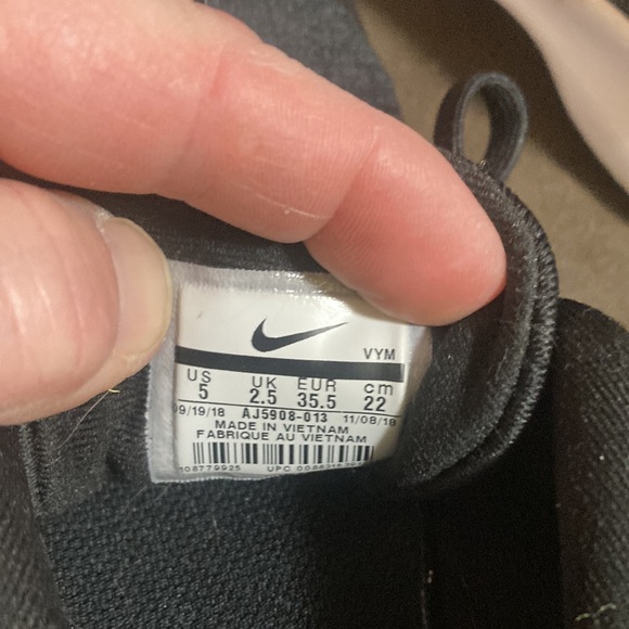 Nike flex experience 8 black runners - Picture 5 of 6